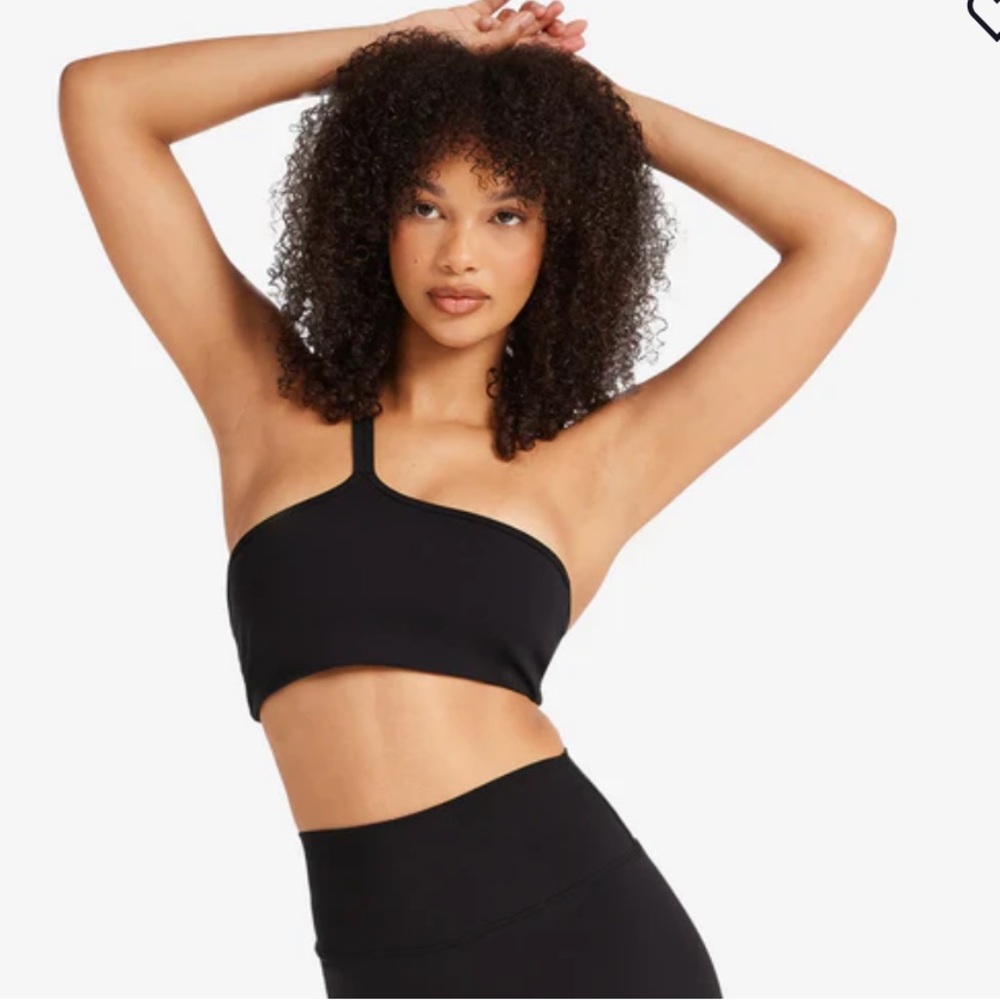 Asymmetric One-Shoulder Black Crop Top